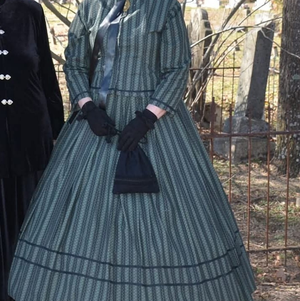 Civil War Reenactors Dress 2 PC Victorian Living Historian